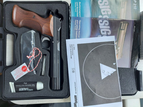 Un compañero del club vende esta Sig Sauer P210 con cañon de 6”. Funciona perfectamente y agrupa que da 02