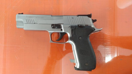 Vendo pistola sig sauer inoxidable con 4 cargadores
Cal 9 mm
Precio 900€ con transporte incluido. Nuevo 02