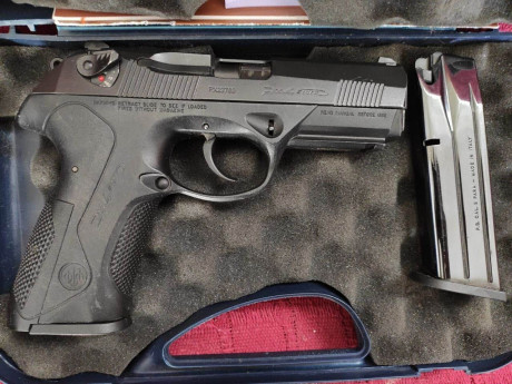 Un conocido pone las siguientes armas a la venta. Para cualquier duda os pongo en contacto con él


BERETTA 02