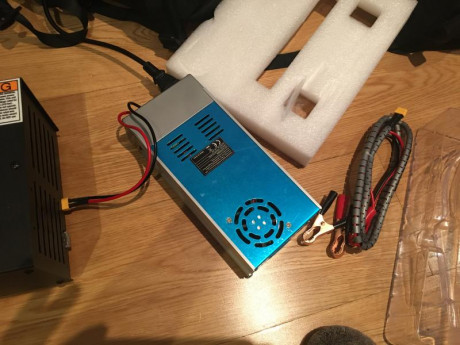 Buenos días, vendo compresor utilizado solo una vez en el confinamiento está en Zaragoza y el precio son 00