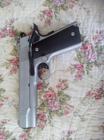 Hola.
Por falta de espacio ( que no de cupo) vendo UNA de las siguientes armas:
Cuando venda una de ellas 40