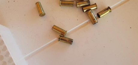 Hola,he abierto este hilo para que todos aquellos que tengais armas Españolas,podais lucirlas aqui con 121