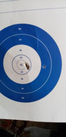 Buenas, vendo carabina anschulz modelo 64 en calibre 22lr con carril uit, vestida con un bauch and lomb 10