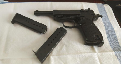 Se vende Walther P-38  P1, en perfecto estado, con dos cargadores, cachas y punto de mira de repuesto. 00