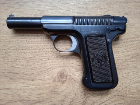 Pistola SAVAGE modelo 1907, en impecable estado. Guiada en F.
Calibre 7´65, cañón giratorio, la primera 00