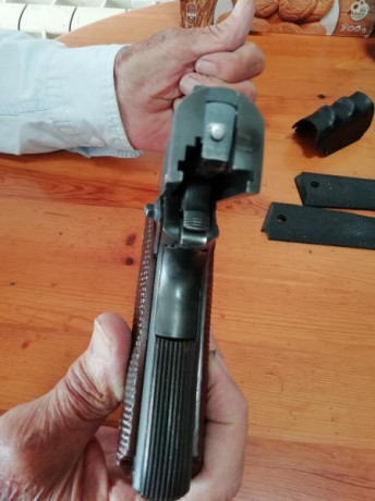 Hola compañeros,
pongo a la venta esta estupenda Nornico 1911 A1 45ACT en 400€, gastos de envío incluidos.
Adjunto 01
