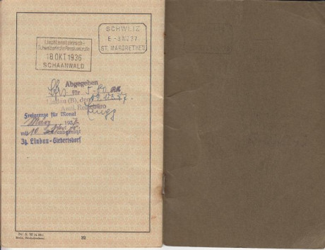  EN RECUERDO Y HOMENAJE A LOS QUE YA NO ESTÁN. 

Si pones en  GOOGLE    PASAPORTES EN LA MEMORIA   da 31