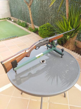 Vendo remington 7400 calibre 35 whelen.
El rifle esta en perfecto estado.
Cicla perfectamente. Se puede 02