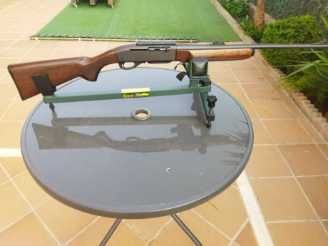 Vendo remington 7400 calibre 35 whelen.
El rifle esta en perfecto estado.
Cicla perfectamente. Se puede 00
