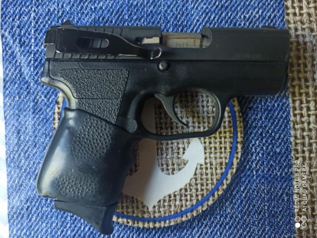Hola a todos
Vendo kahr pm9, subcompacta, hasta ahora la más pequeña en 9mm parabelum.
Con 4 cargadores, 02