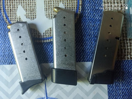 Hola a todos
Vendo kahr pm9, subcompacta, hasta ahora la más pequeña en 9mm parabelum.
Con 4 cargadores, 12