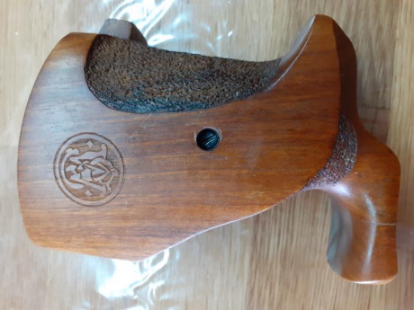 Vendo cachas revolver S&W Modelo 66 adaptadas a armazón Tipo N Round Butt, ajustando perfectamente. 01