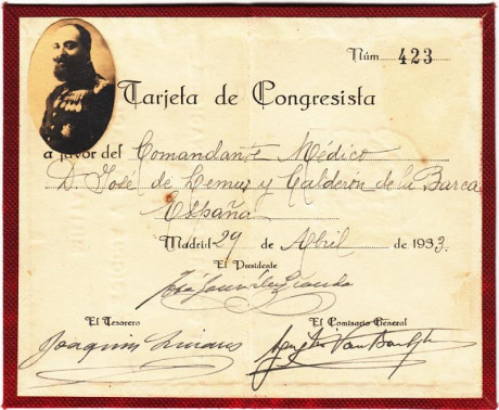  EN RECUERDO Y HOMENAJE A LOS QUE YA NO ESTÁN. 

Si pones en  GOOGLE    PASAPORTES EN LA MEMORIA   da 41