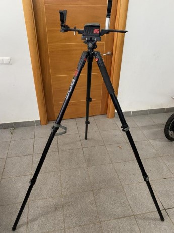 Vendo tripode bog-pod deathgrip nuevo solo provado un dia en una nave con un pcp nunca a pisado tierra.
El 02