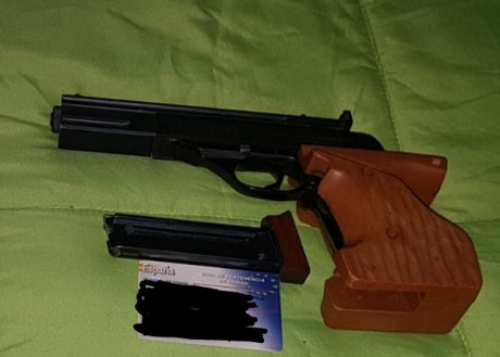 Bueno pues a petición de la familia, pongo ya a la venta las armas de mi amigo que en gloria estéen principio 01