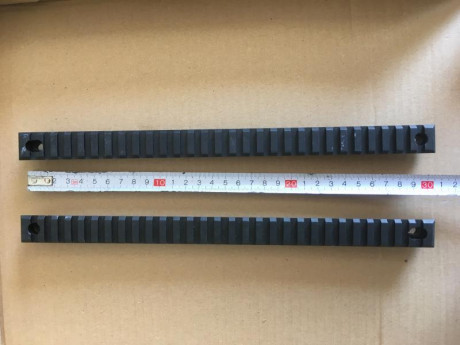 Vendo 2 unidades raíl weaver de 30cm cada una.
Ideal para soportes de bipode en bullpup tipo rti, por 00