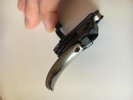 Vendo dos gatillos X-Mark Pro; venían montados en sendos senderos. 
Uno ha sido usado con fuego real. 02