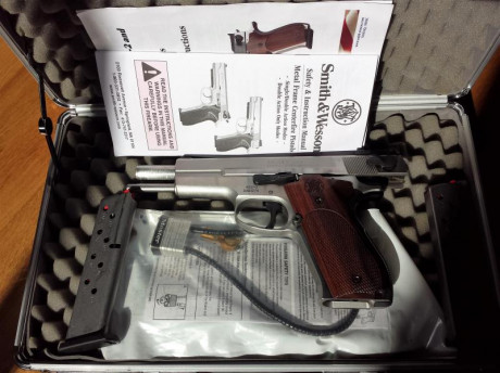Hola,

 Busco Accesorios y recambios, cargador Smith and Wesson 952 Performance Center 

Saludos,
DTac 02