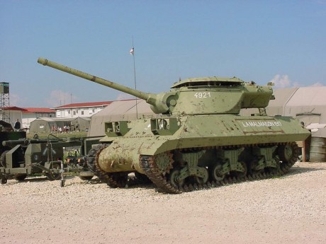 os quiero poner un estudio sobre las versiones de este emblemático carro...la idea es ir poniéndoos fotos 31