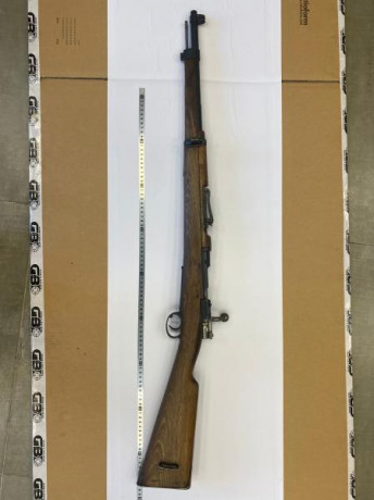Buenas,
Vendo mauser Oviedo 1916 7x57
El estado es correcto y el funcionamiento también.
370 euros más 01