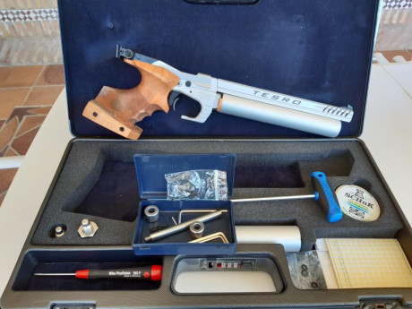 Vendo esta Tesro Pa10-2 modelo signum que es una preciosidad. La pistola tiene muy pocos tiros y cuenta 01