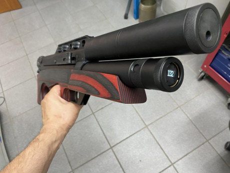 Por exceso de armas y por que ahora mismo estoy con otros hobbys voy a sacarme algunos de mis amores.
EDGUN 00