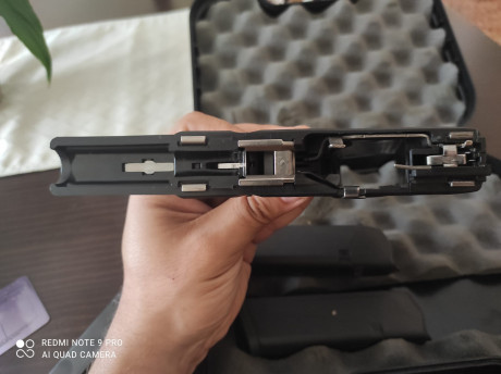 Vendo Glock 17 en perfecto Estado el arma se encuentra en Alicante
Teléfono:634635184. 00