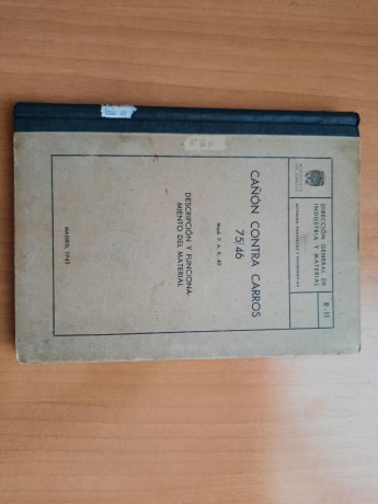 Se vende la descripción y funcionamiento del cañón contra carro alemán pak 75/46 en español. Reglamento 02