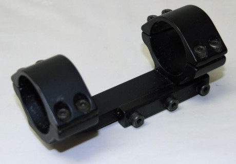 Vendo anillas Sportsmatch monopieza , altura media , para carril de 11mm y tubo de 30mm , muy poco uso 00