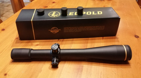 Se vende este magnífico y reconocido visor Leupold competition 45 * 45 en perfectísimo estado apenas uso 01