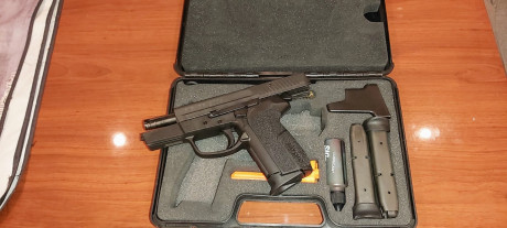 Un saludo un compañero del club me ha pedido que le ponga la venta estás armas 9 mm.
Su WhatsApp 629921598.
Interesados 02