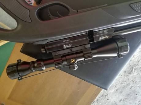 Para hacer espacio en casa y porque no la uso pongo en venta Gamo Coyote Whisper 4,5 con  mira Gamo 3-9x40 01