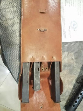 Arma magnificamente conservada,posiblemente única en España,con certificado BOPE actual y dos bolsas rígidas 30