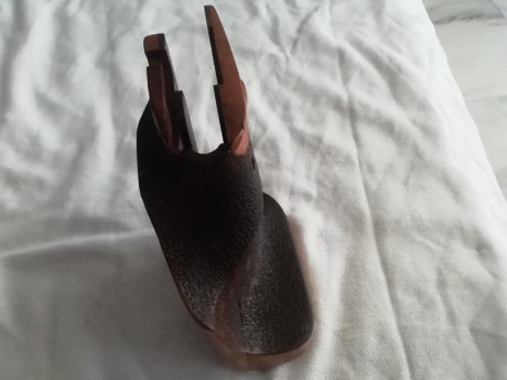Se vende empuñadura anatomica de diestro para pistola Smith & Wesson Modelo 41
100 €
RESERVADAS.
VENDIDAS. 21
