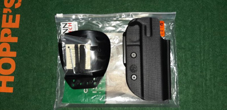 Pues eso se vende funda civilian para sti/svi totalmente nueva sin uso,30 euros mas portes. 02