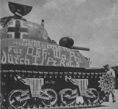 os quiero poner un estudio sobre las versiones de este emblemático carro...la idea es ir poniéndoos fotos 71