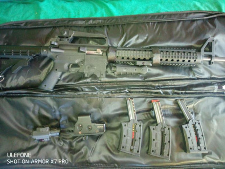Vendo carabina Mossberg 715t del calibre 22lr comprada hace un par de años a un compañero del foro.
Está 10