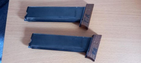 Cargadores para pistola Astra TS del calibre 22 son 2 cargadores por 40 euros la pareja incluido el envío 00