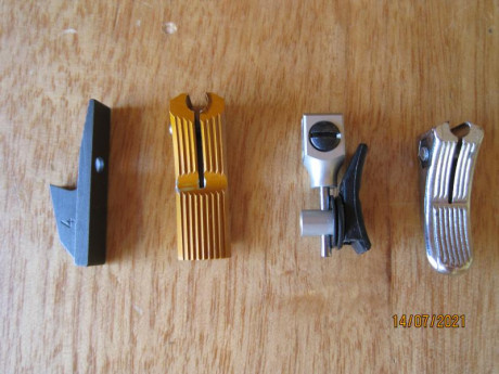 Se venden varios accesorios para pistola de aire STEYR (los precios son sin portes).
-Empuñadura Steyr 50