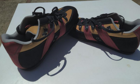 Muy poco que decir de estos conocidísimos caídos de tiro. En mi caso los vendí xq después de una temporada 02