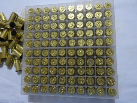 Muy buenas,

Vendidas las trescientas doce (312) vainas marca Federal del calibre .40 S&W con 1 tiro 80