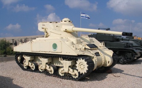 os quiero poner un estudio sobre las versiones de este emblemático carro...la idea es ir poniéndoos fotos 141