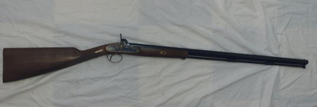 Vendo a poder ser en lote las siguientes armas:

Pistola Ardesa F.Rochatte Paris cal .45 - Solo disparó 00