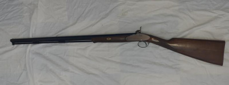 Vendo a poder ser en lote las siguientes armas:

Pistola Ardesa F.Rochatte Paris cal .45 - Solo disparó 12