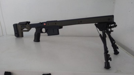 Buenos días . Un amigo vende un chasis ORYX  para acción larga , está en perfecto estado de color verde 00