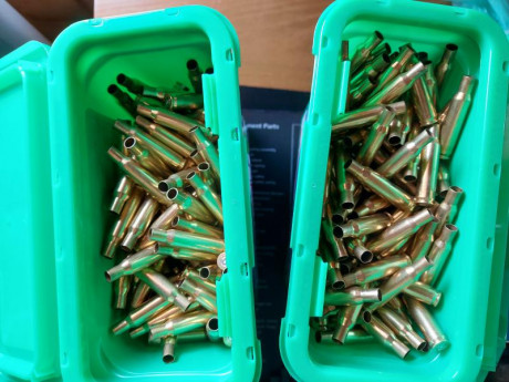 Buenas compañeros

Haciendo limpieza de trastos, 

Pongo a la venta un lote de 500 vainas RWS del calibre 00