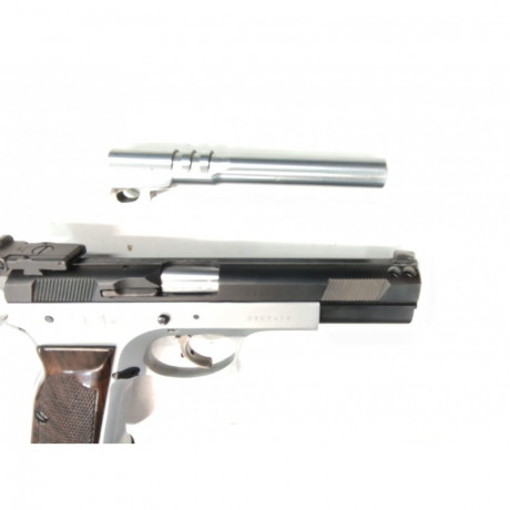 Buenas.
Pongo a la venta Tanfoglio de 9 mm. en perfecto estado de funcionamiento.
Se han disparado unos 01