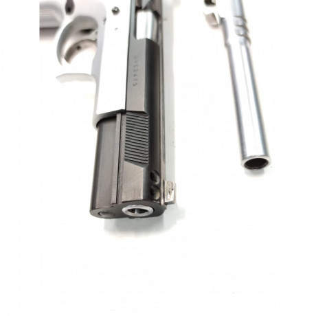 Buenas.
Pongo a la venta Tanfoglio de 9 mm. en perfecto estado de funcionamiento.
Se han disparado unos 11