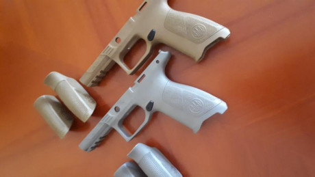 Vendo Beretta apx en estado excelente muy poco uso tres culatines gris desierto y negro láser y linterna 00