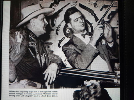 Publicado en la revista GUNS en 1956. Este caballero de Oklahoma comenzó a comprar armas en la década 80